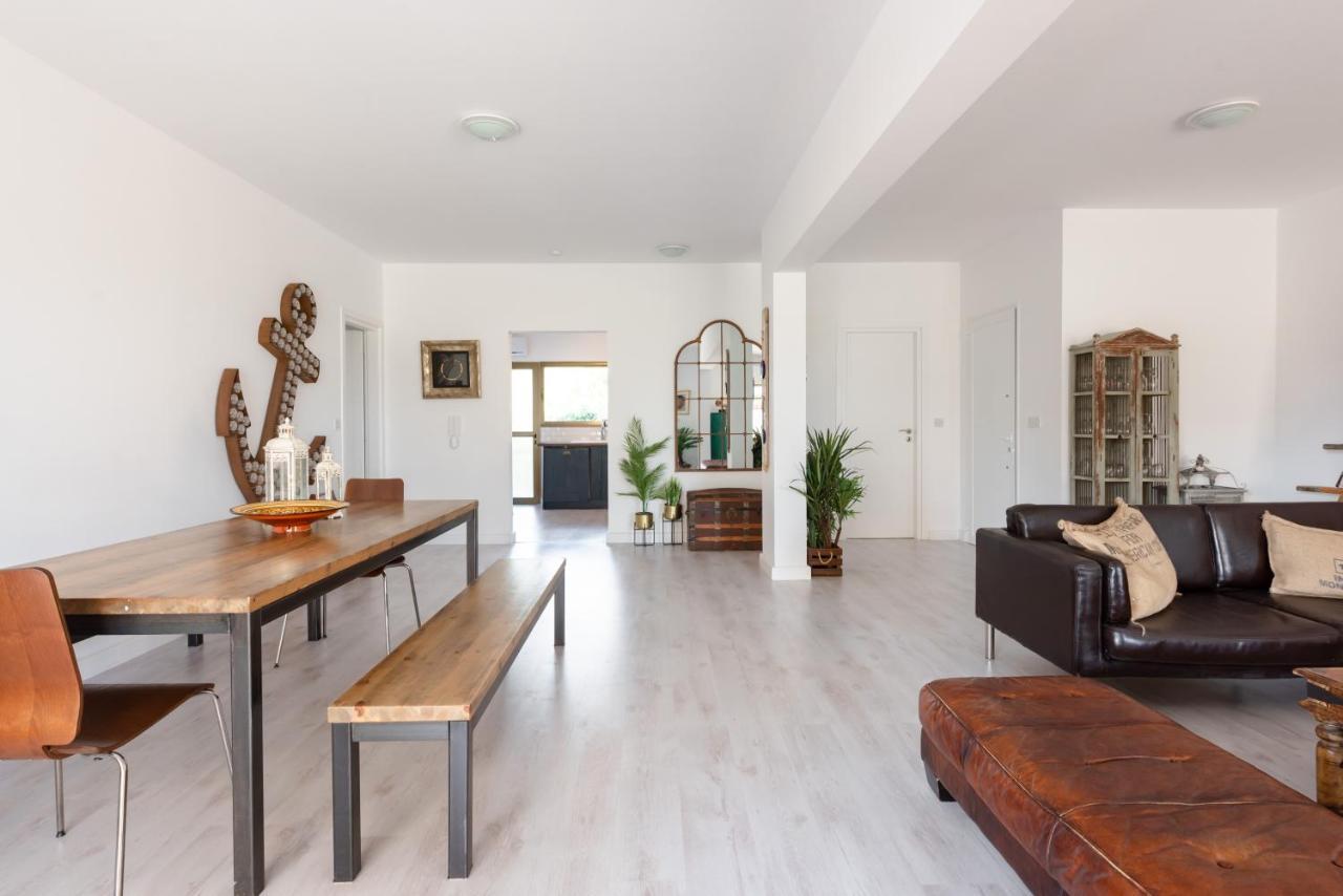 Sun City Apartment Лимасол Екстериор снимка