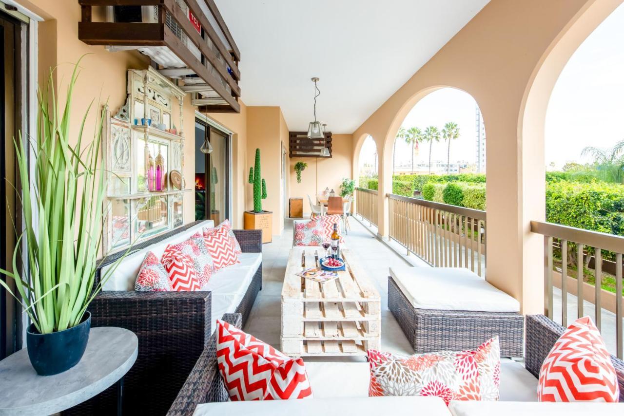 Sun City Apartment Лимасол Екстериор снимка